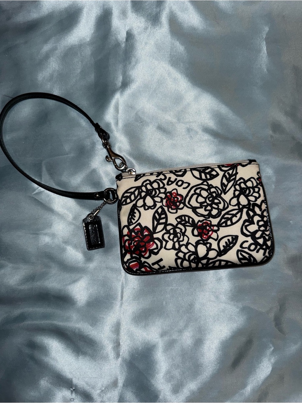 Coach Poppy Small Wristlet
